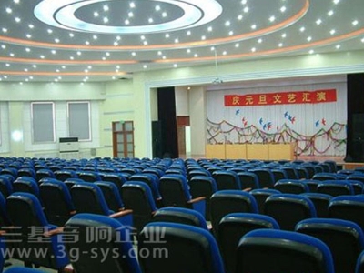 東營一中禮堂會議室绿巨人福利导航設備安裝案例